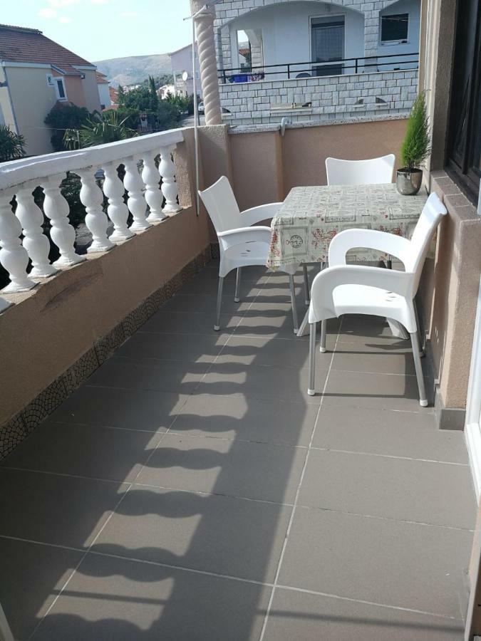 Villa Kartelo Trogir Extérieur photo